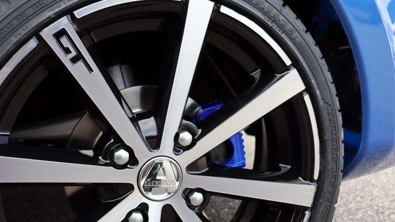 AIXAM - auto od 15 let Coup&eacute; CUTGTI_BLS_DTZ1.jpg