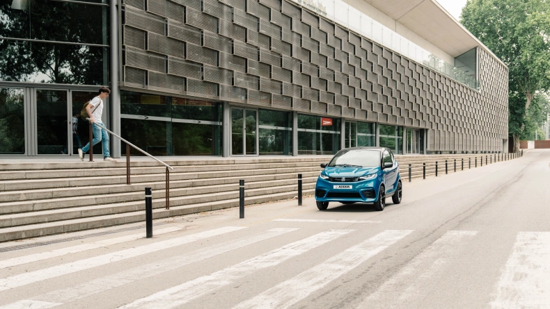 AIXAM - auto od 15 let e City aa Photo 2.jpg