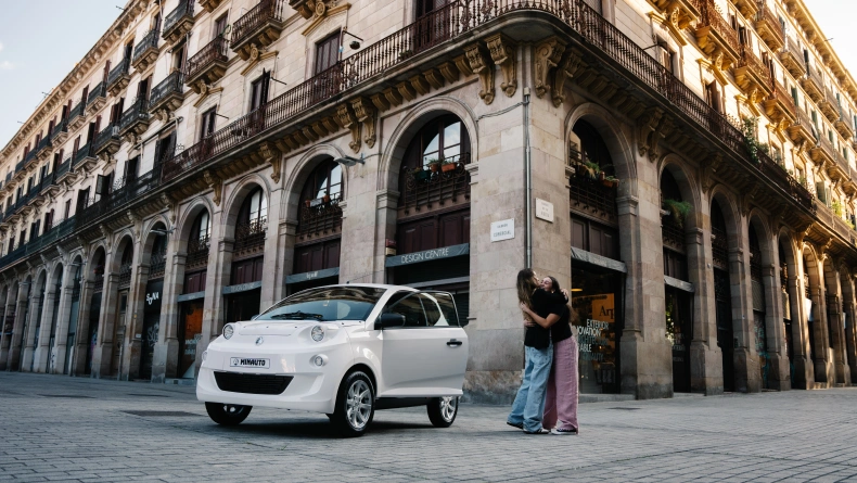 AIXAM - auto od 15 let Minauto SITU_EMULTIM_BLA_PNG (3).jpg