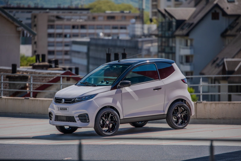 AIXAM - auto od 15 let City CITSPO_PROF_BLA_JPG.jpg