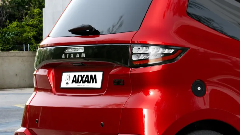 AIXAM - auto od 15 let City CITGTO_RED_34AR_JPG.jpg