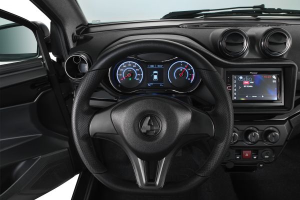 AIXAM - auto od 15 let Crossline Volant