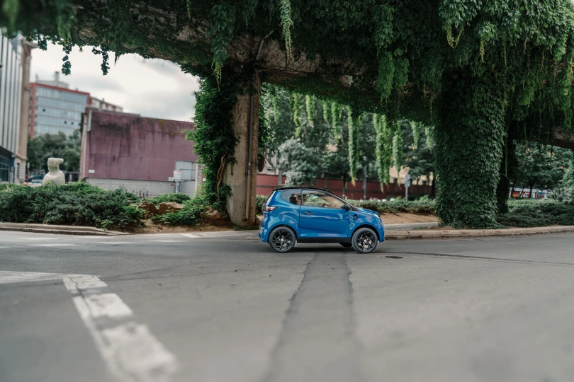 AIXAM - auto od 15 let e City SITU_ECITSPO_BLS_PNG (3).jpg