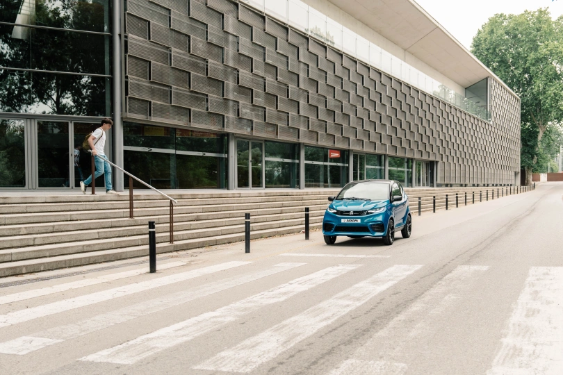 AIXAM - auto od 15 let e City aa Photo 2.jpg