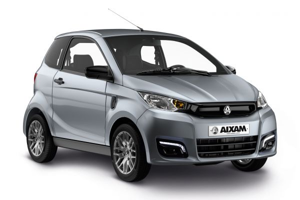 AIXAM - auto od 15 let e City Pohled z boku - ecity pack šedá