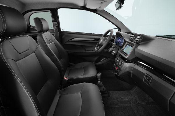 AIXAM - auto od 15 let Crossline Interiér