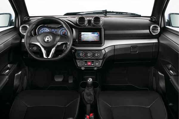 AIXAM - auto od 15 let Crossline MULTIA_DETZ_INTE_PremiumTdBAluCamera.jpg