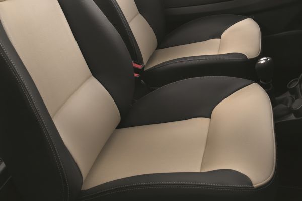 AIXAM - auto od 15 let Crossline Sedadla